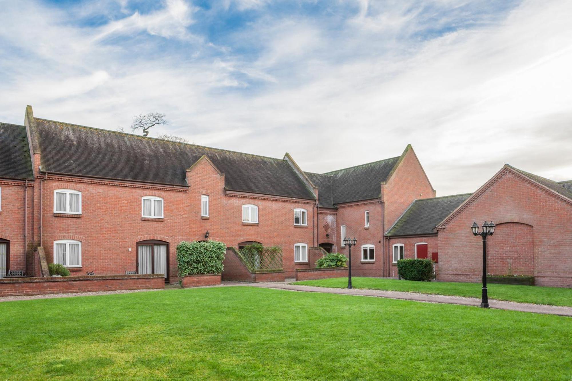 Resort Wychnor Park Country Club