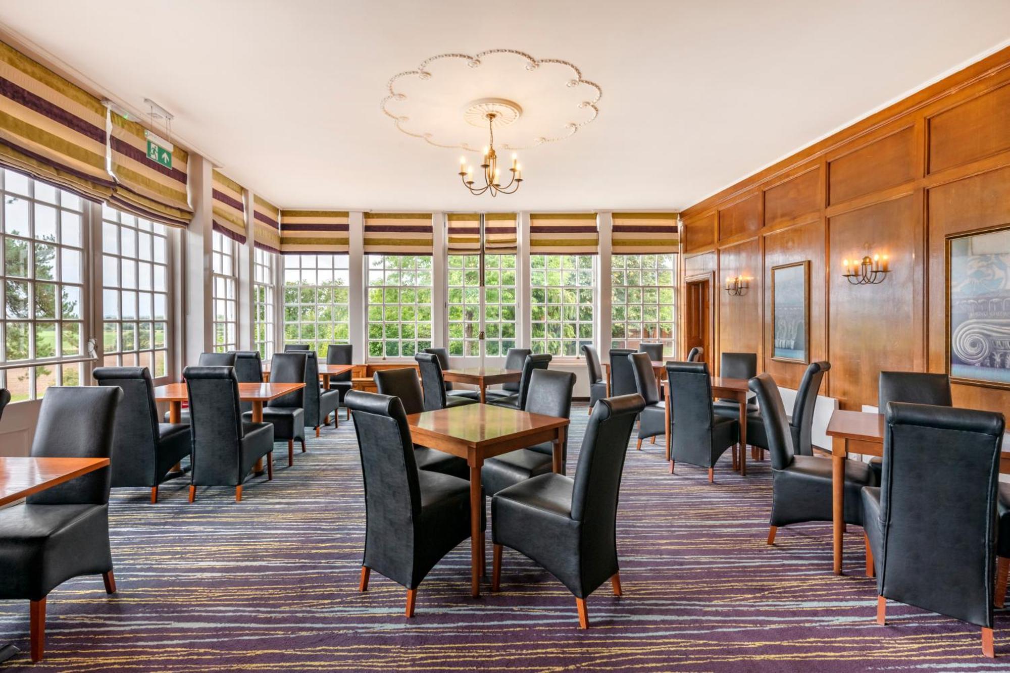 Wychnor Park Country Club Resort